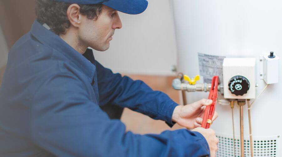 Local water heater installation in Mundelein, IL